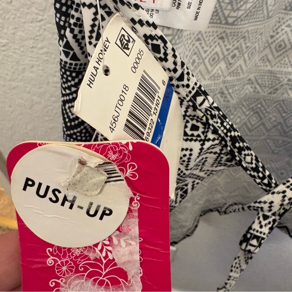 Hula Honey Black White Tribal Print Push Up Tankini Top Women XL Flowy Swim Halt - Picture 3 of 5